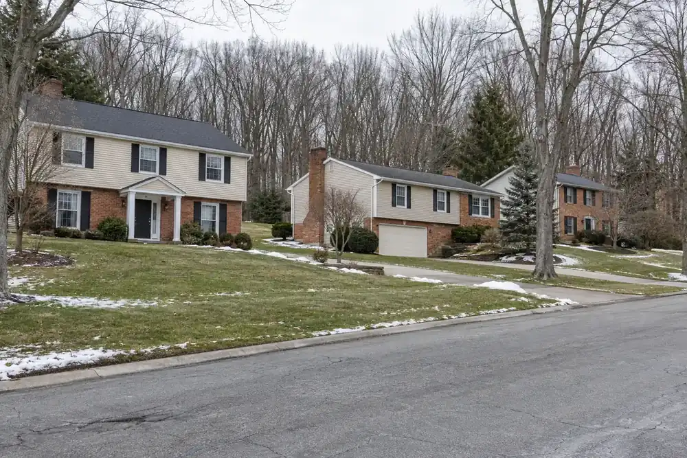 Illustration of a typical residential street in the Broadview Heights, OH area